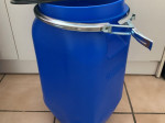 FUT ALIMENTAIRE 30 LITRES BLEU A OUVERTURE TOTALE